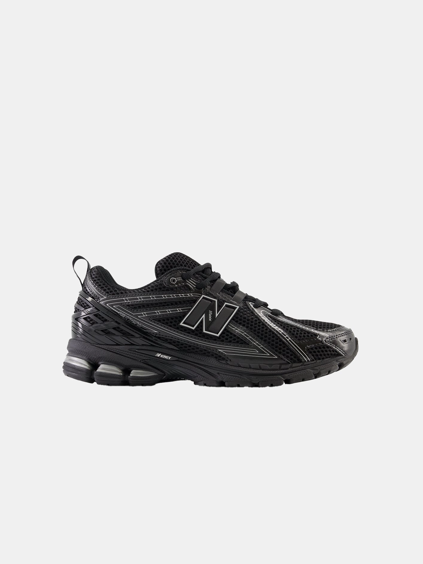 1906R "Black Grey" Heat Hike Run Club