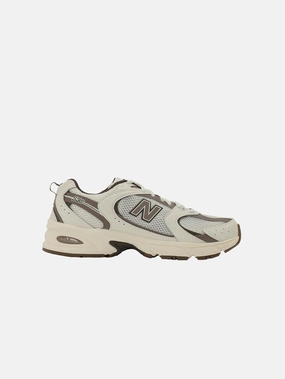 530 "Off White/Beige" Creek Hike Leaf Walk