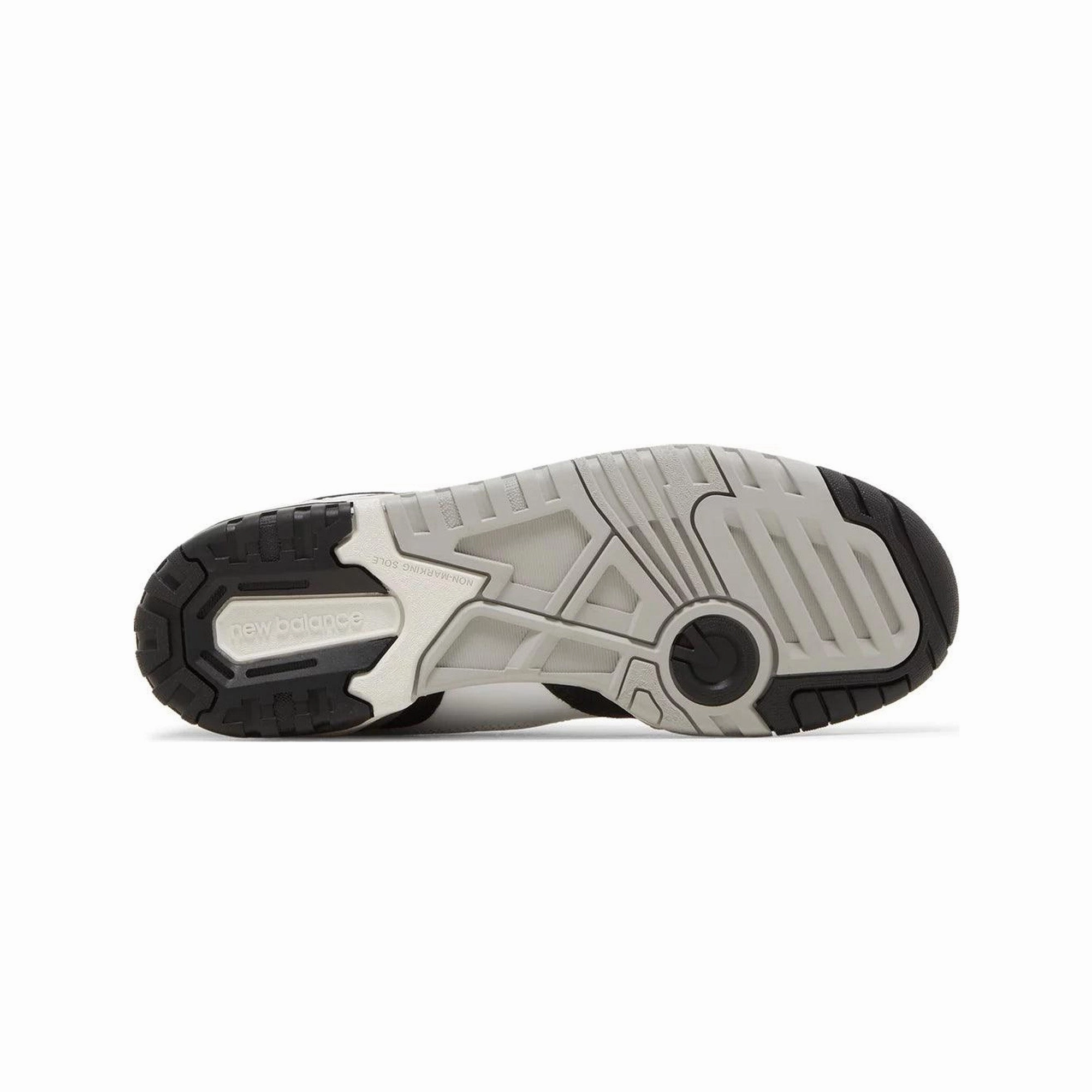 550 'White Black Rain Cloud' GS (2023) slip-resistant