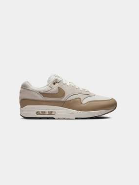 Glow Step Air Max 1 Ess "Phantom Khaki"