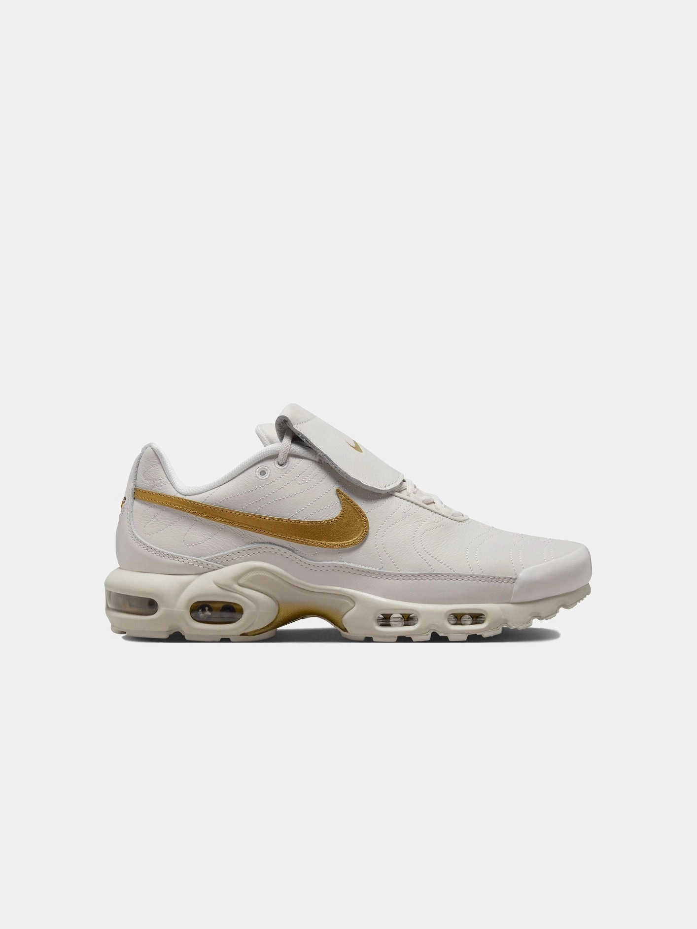 Air Max Plus Tiempo "Metallic Gold" Stretch Hike Stage Day