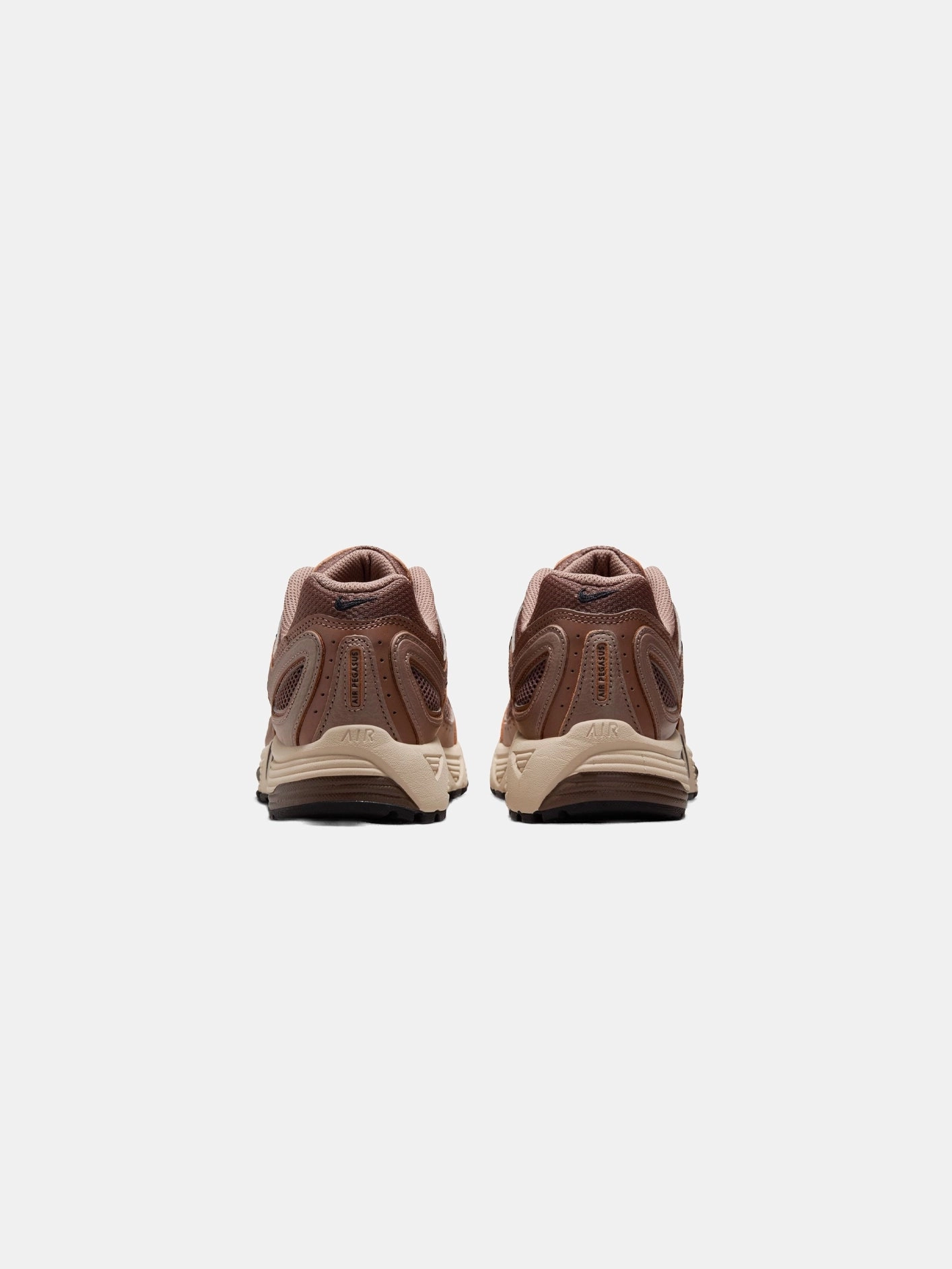 Air Pegasus 2K5 COR "Mink Brown" Urban Motion Step