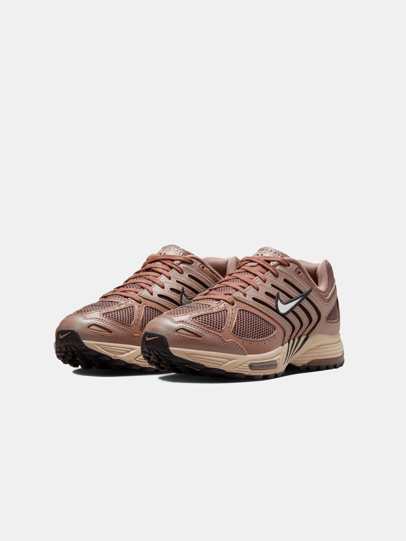 Air Pegasus 2K5 COR "Mink Brown" Urban Motion Step