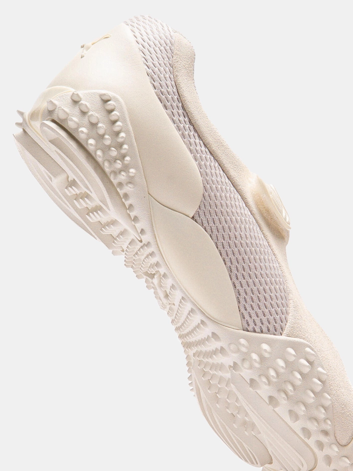All-Weather Wear Mostro Fey PRM "Warm White-Vapor Gray"