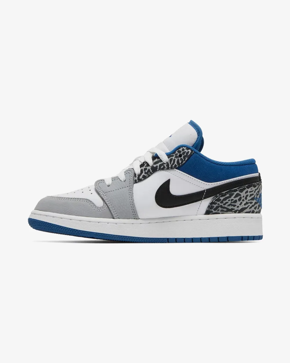 Athletic Fit NIKE AIR JORDAN1 LOW GS SE WHITE GREY TRUE BLUE