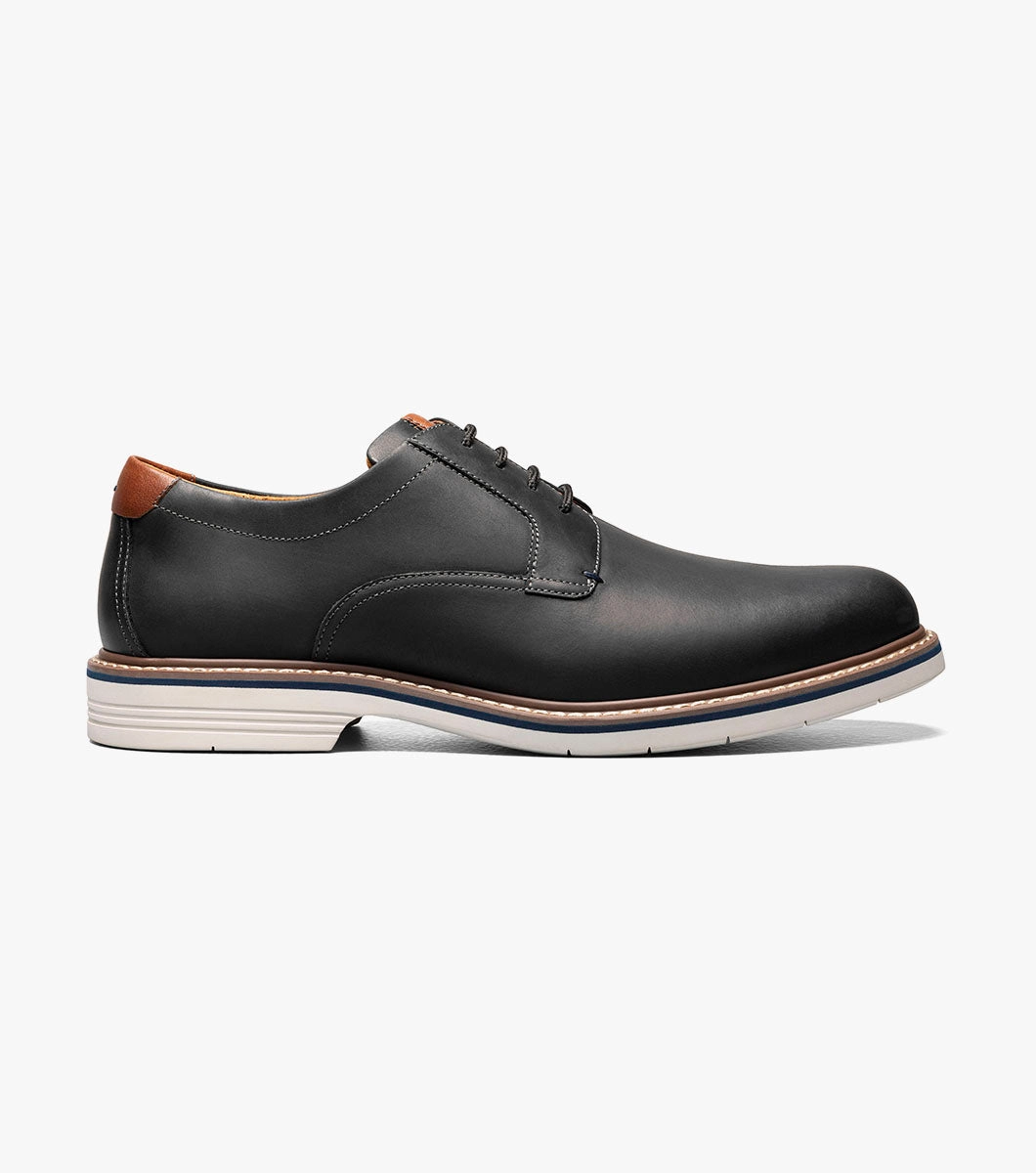 Vintage-Inspired Men's Norwalk Groceries