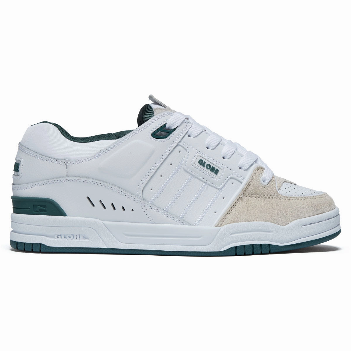 Basketball Cards Globe Fusion Shoes - White/Green Travel
