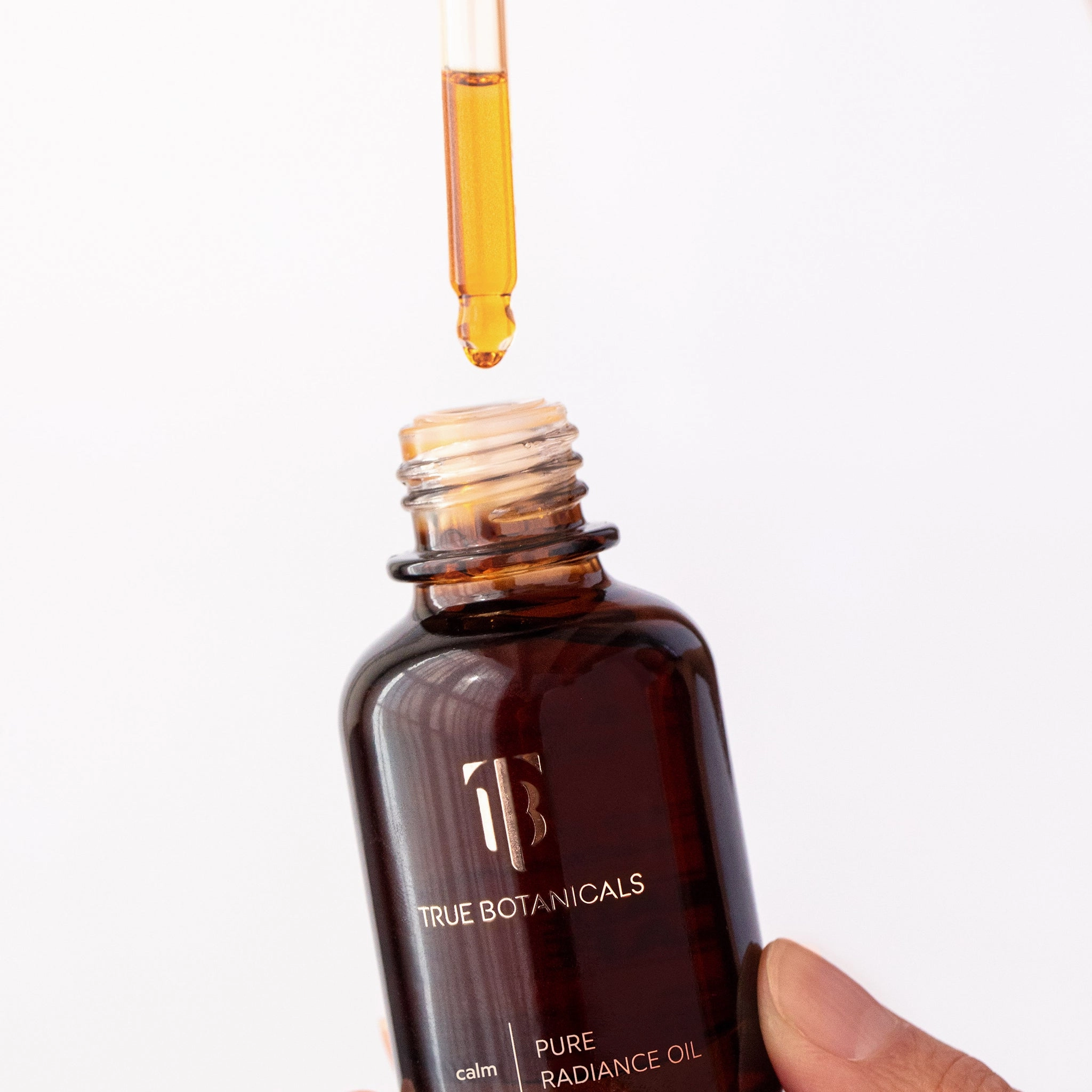 CALM Pure Radiance Oil