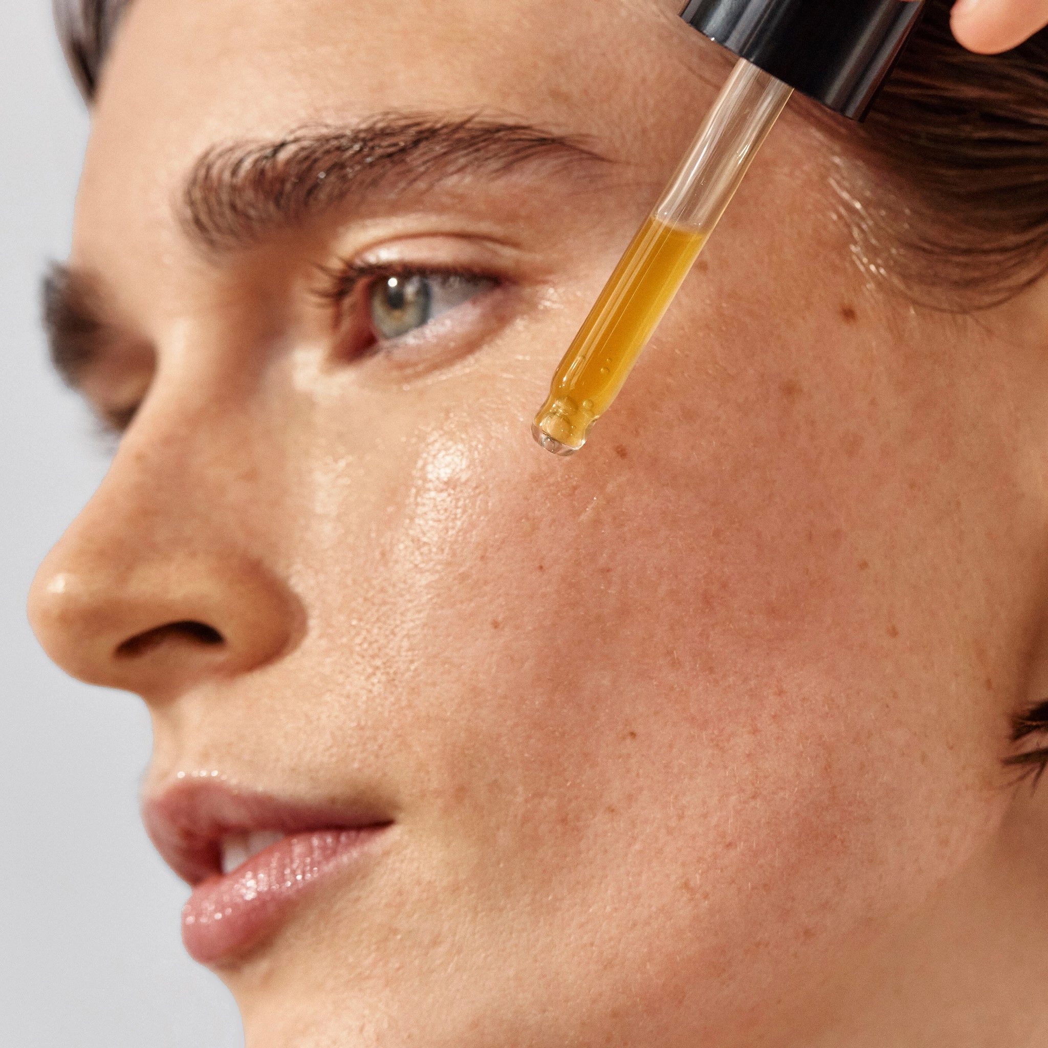 Chebula Active Anti-Aging Serum