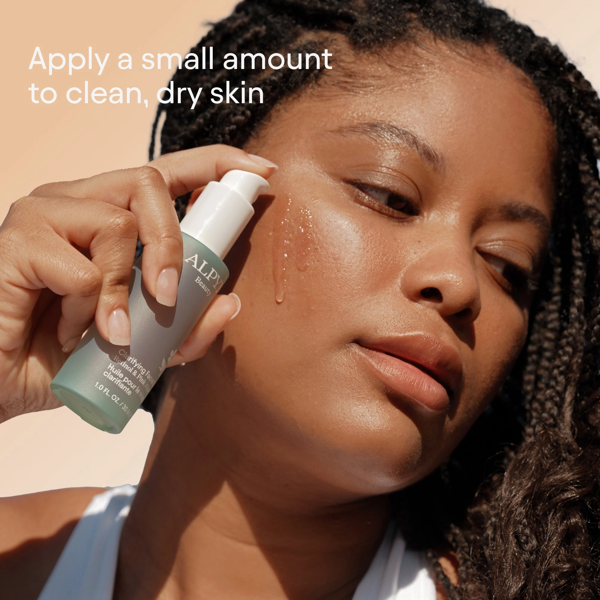 Clarifying Facial Oil With Retinol & Pink Algae