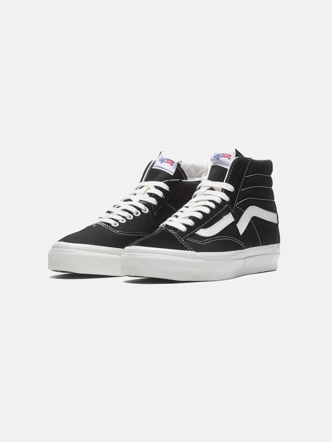 Clash the Wall "Black/White" Quick Glide-Step