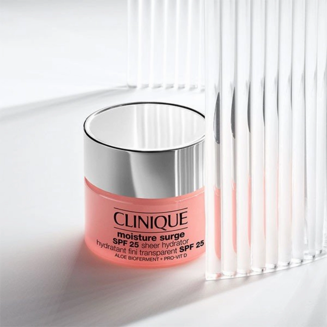 Clinique Moisture Surge SPF 25 Sheer Hydrator 50ml