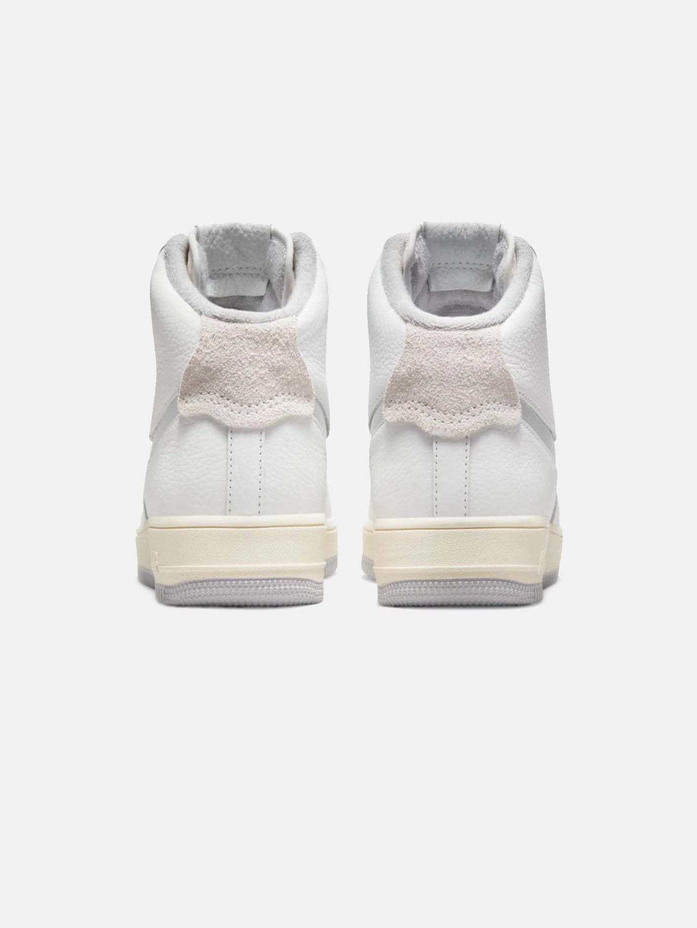 Comfort foam Nike Air Force 1 High Sculpt "White-Silver"