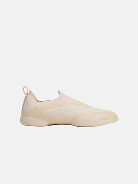 Stella McCartney Taekwondo "Almond Milk" Lightweight Design Meal Go
