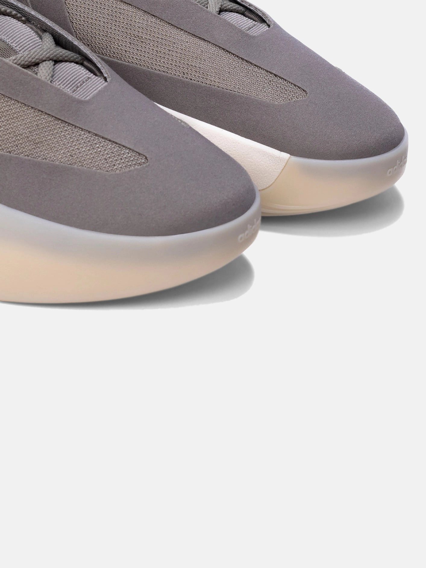 Easy Walk Fear of God Athletics II Basketball "Putty Beige"