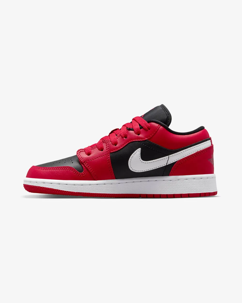 Effortless Silhouette NIKE AIR JORDAN 1 LOW GS BLACK VERY BERRY