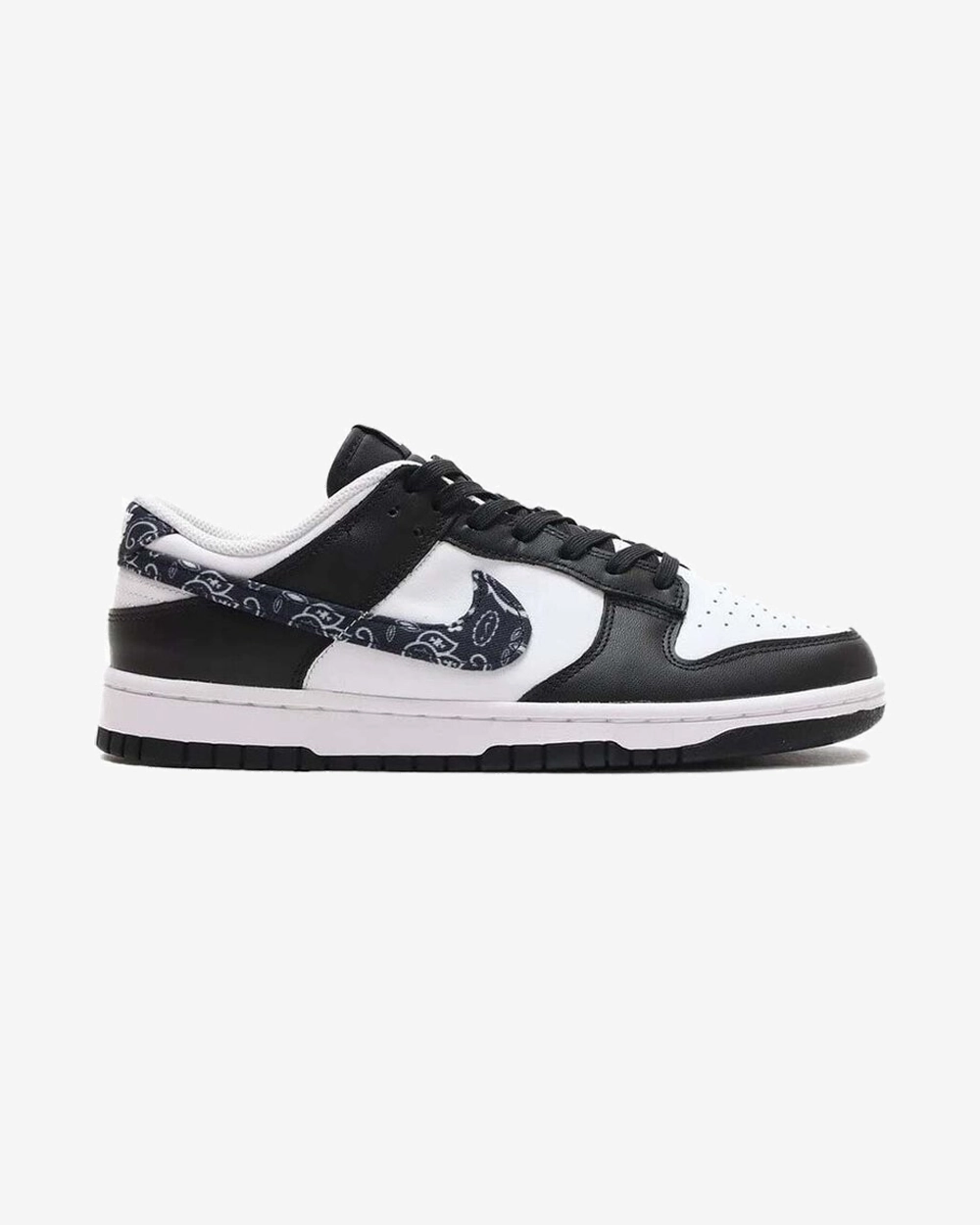 NIKE DUNK LOW WMNS BLACK PAISLEY Padded materials Maximum look