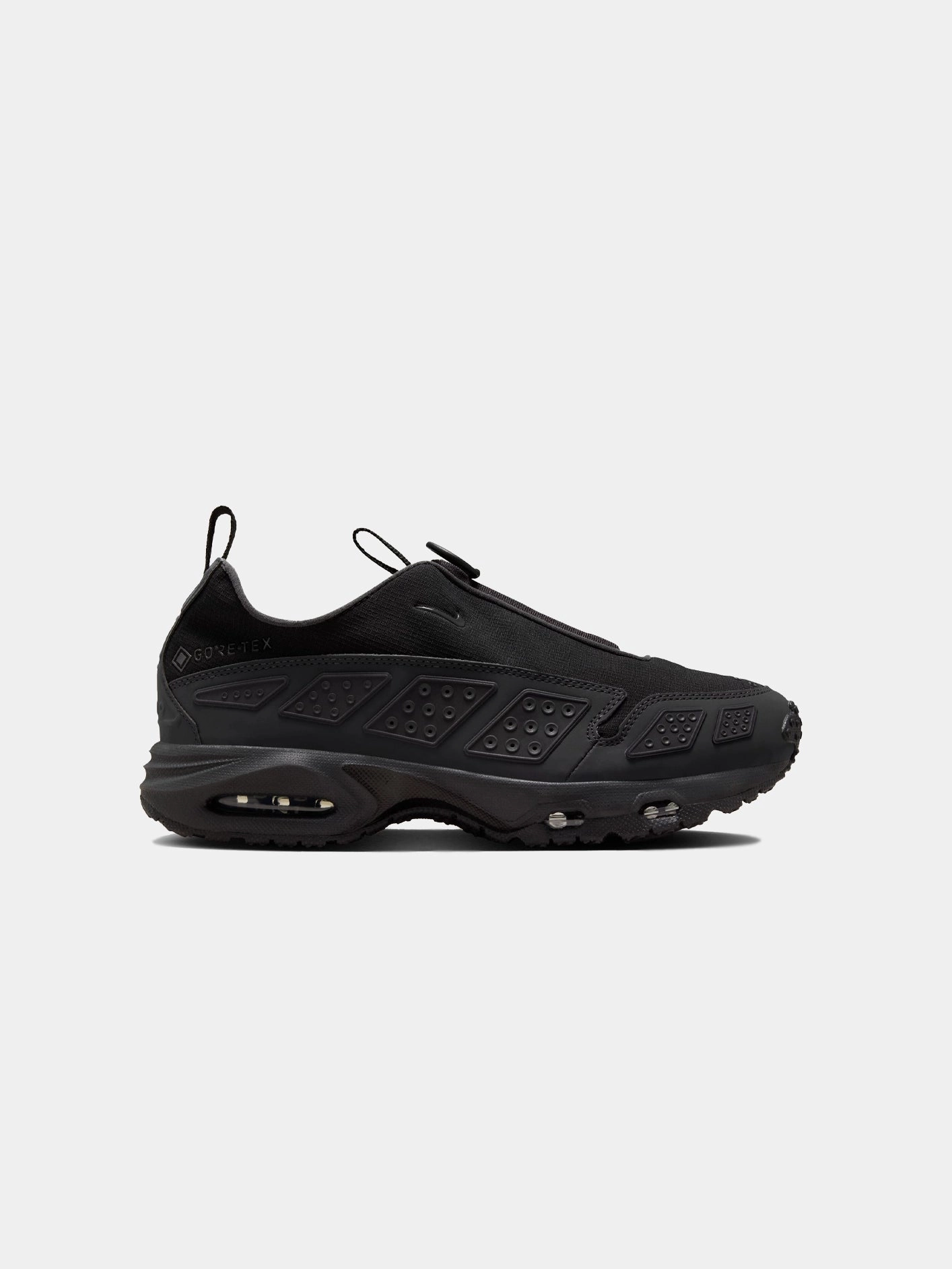 Japan Line Air Max SNDR GORE-TEX "Black and Dark Smoke Grey"