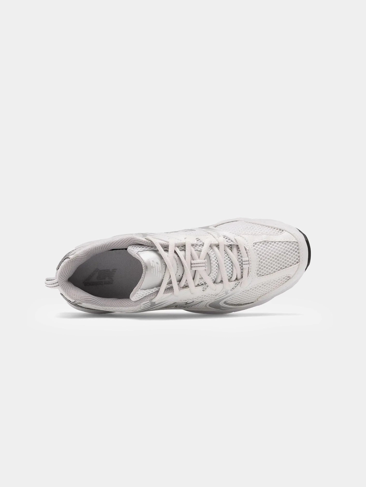 Fashion-Forward Design 530 "White/Silver"