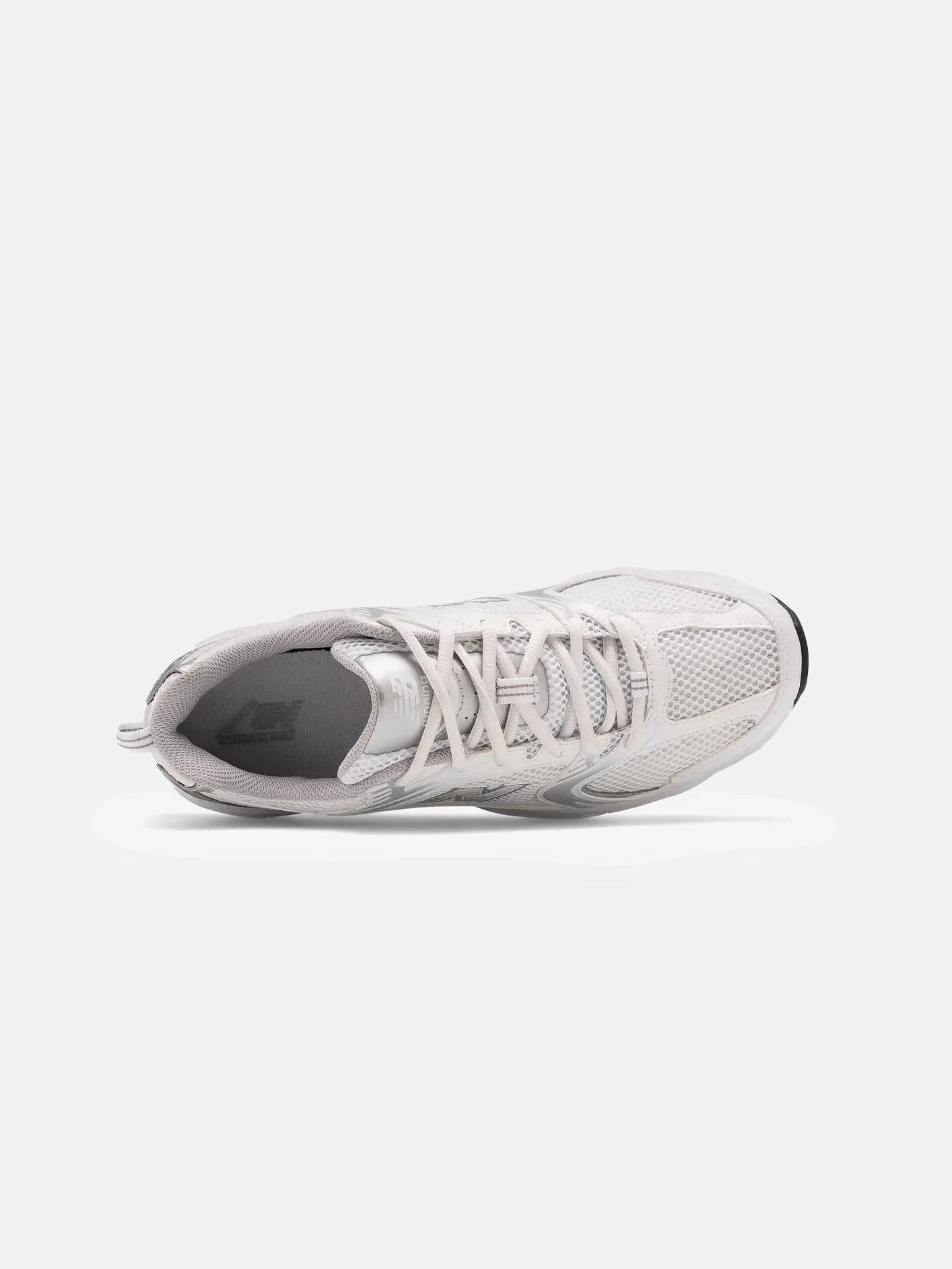 Fashion-Forward Design 530 "White/Silver"