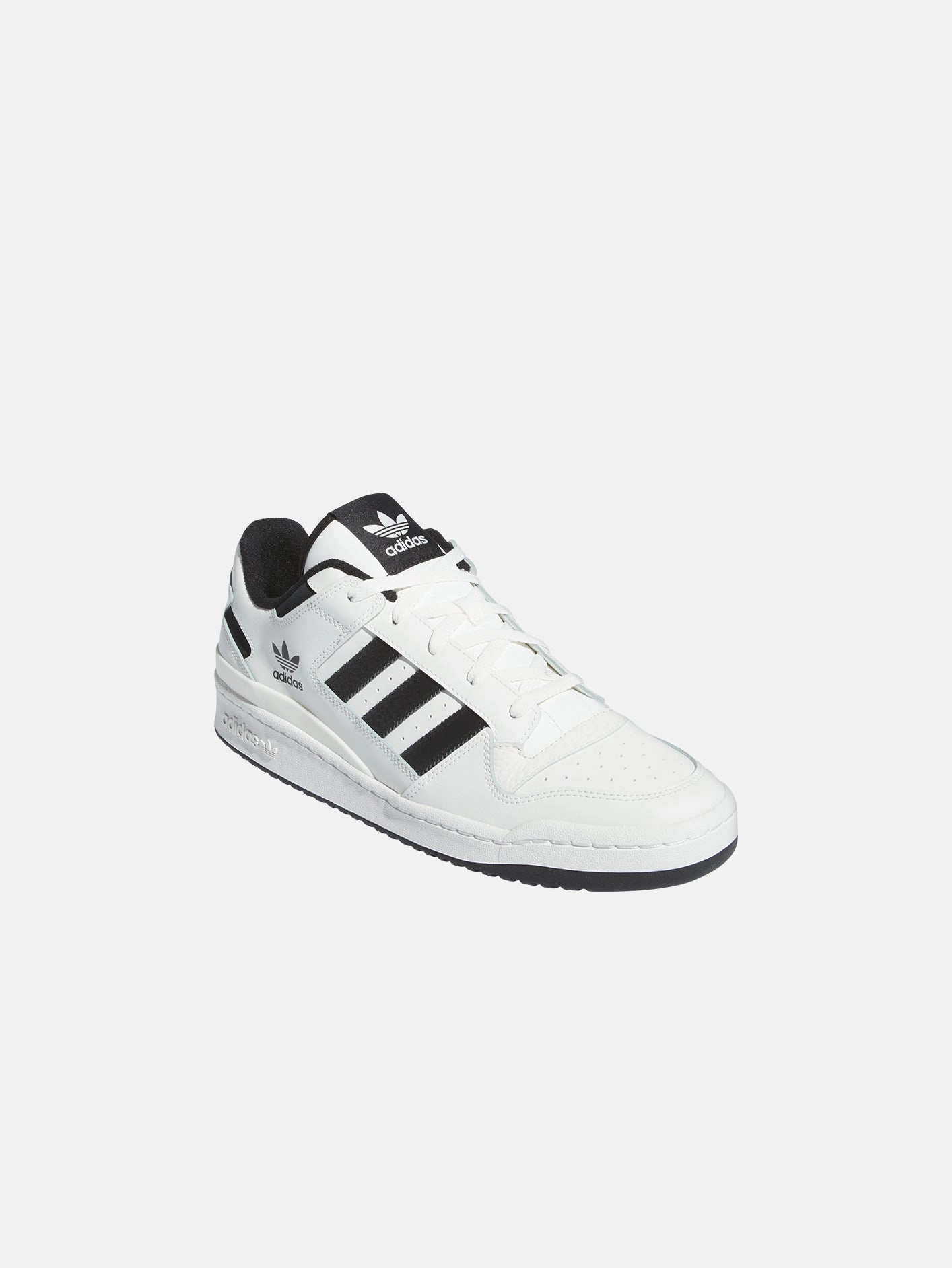 Forum Low CL "Core White/Core Black" Active Step Move