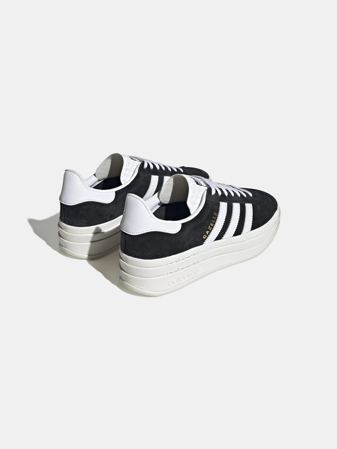 Gazelle Bold "Core Black" Modern Step-On