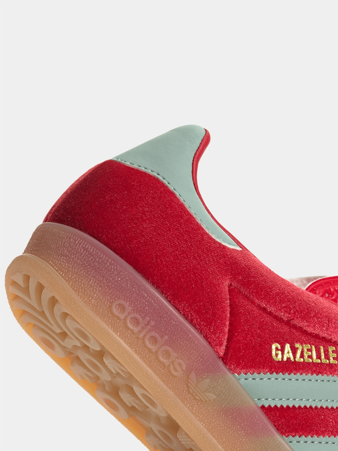 Gazelle Indoor "Better Scarlet Hazy Green" Flexible Lacing