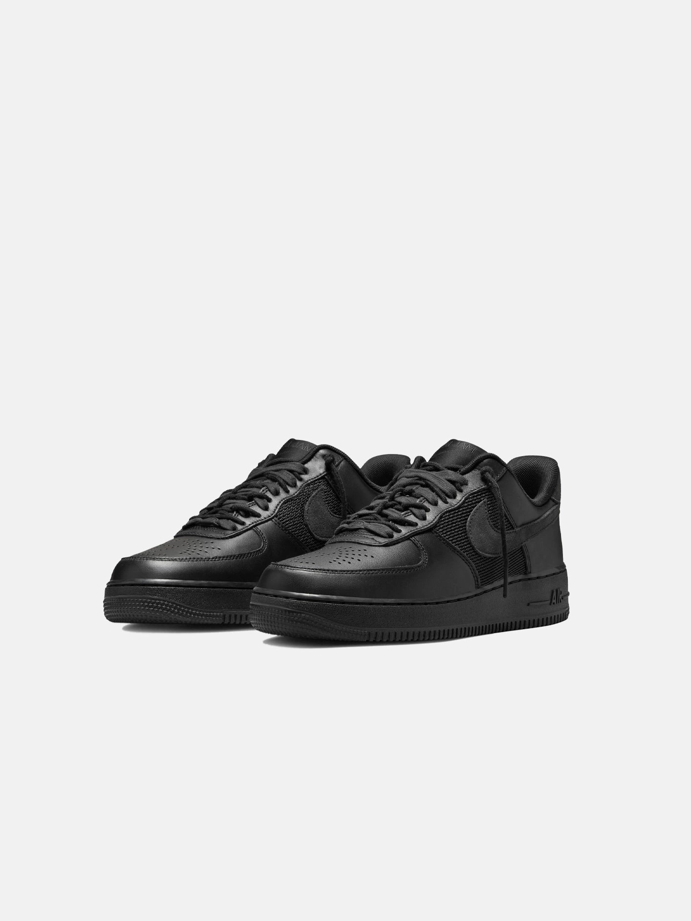 Long-Lasting Comfort Air Force 1 x Slam Jam "Black and Off-Noir"