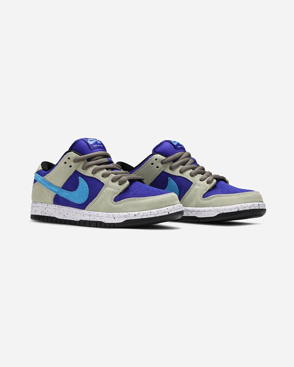 Luxurious lining NIKE DUNK LOW SB ACG CELADON