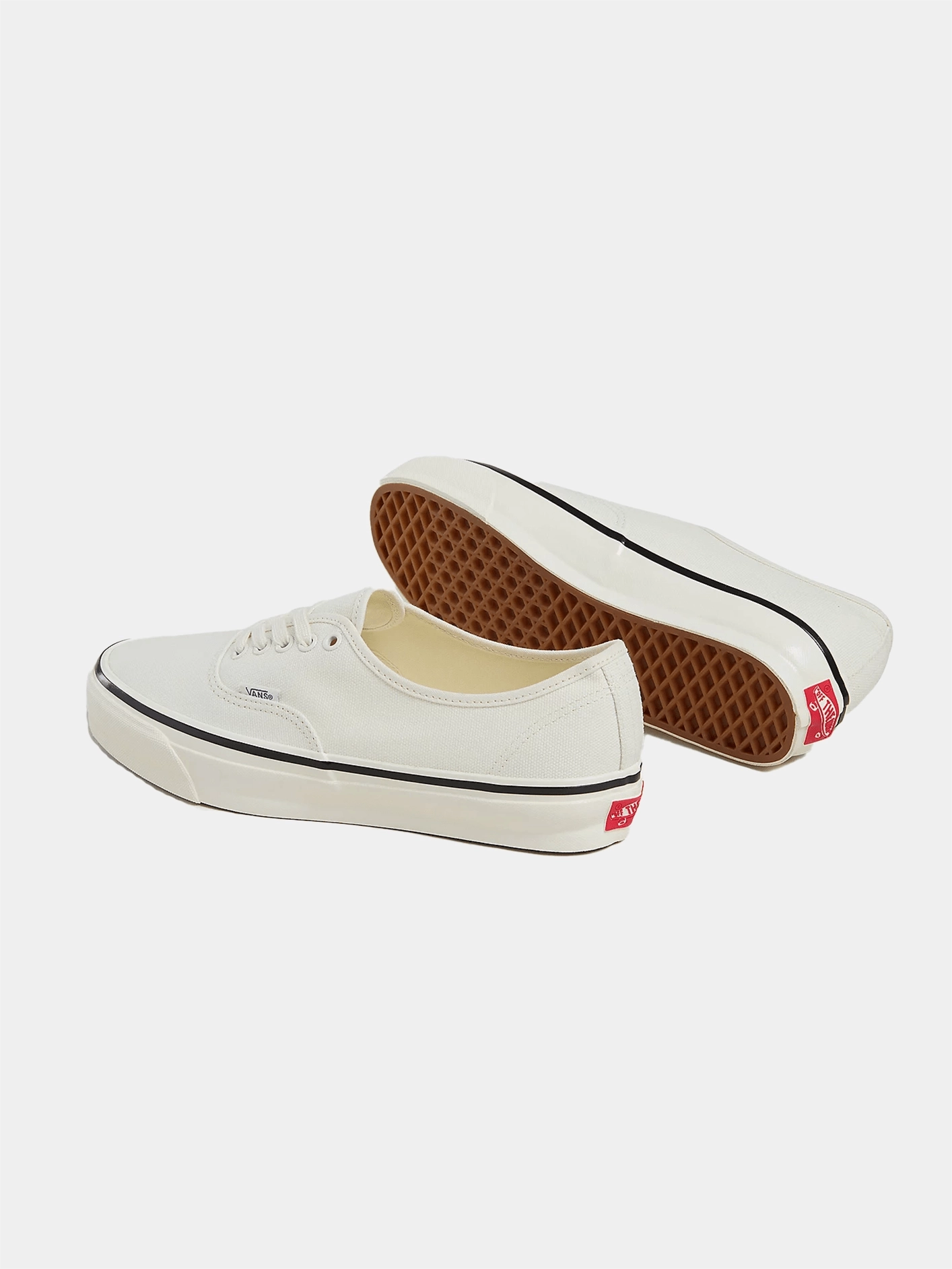 LX Authentic Reissue 44 "Marshmallow" Smooth ride