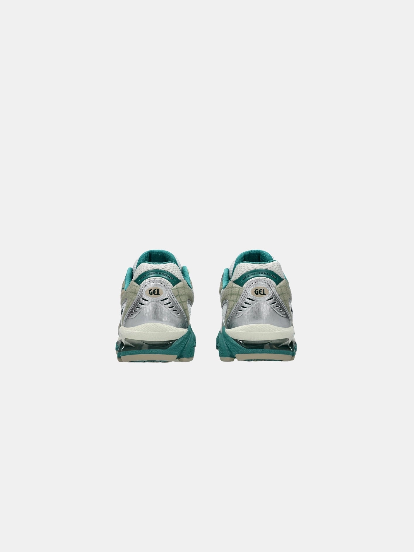 Modern Step Glide Move Gel-Nimbus 10.1 "White & Rainy Lake"