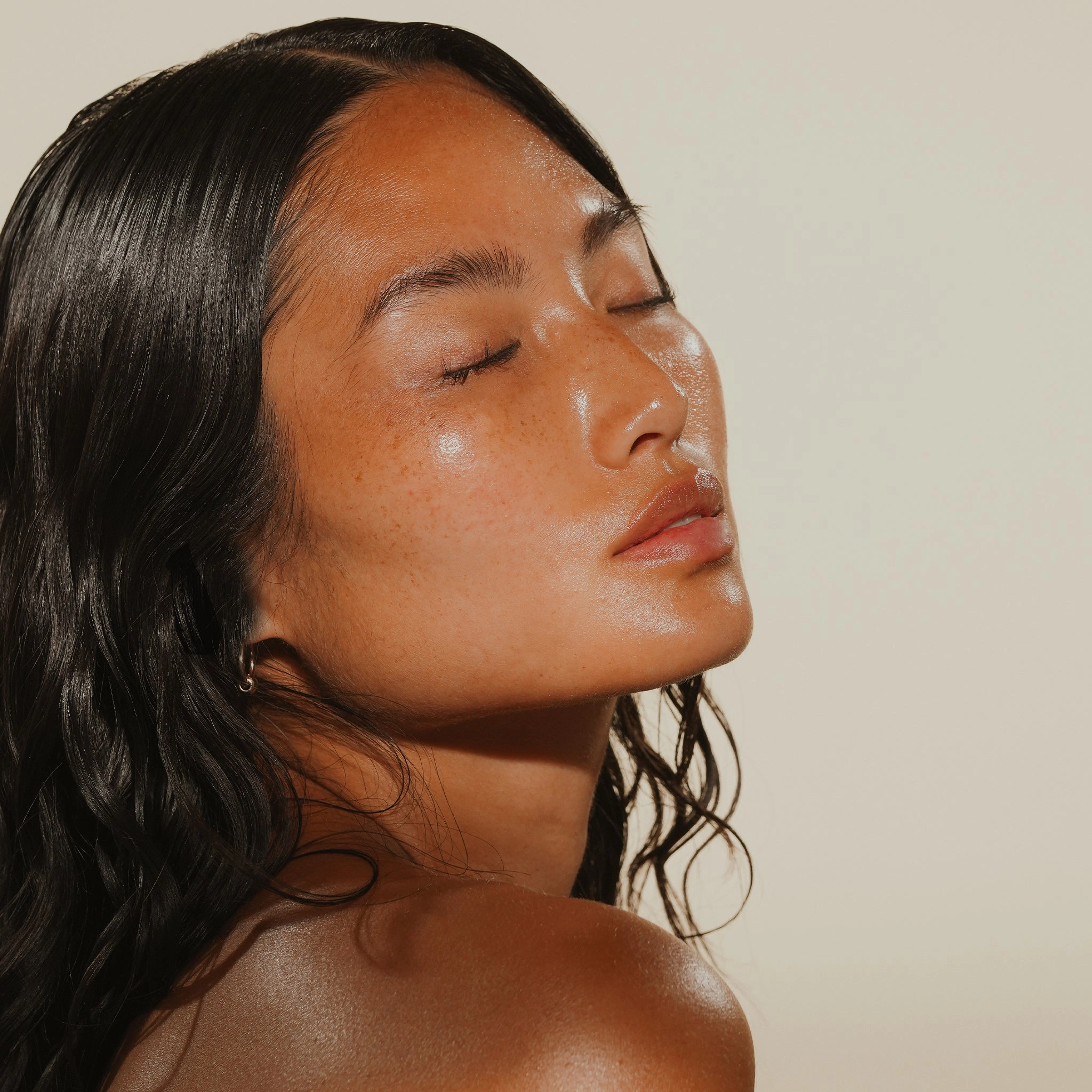 Moisture Lock Overnight Mask