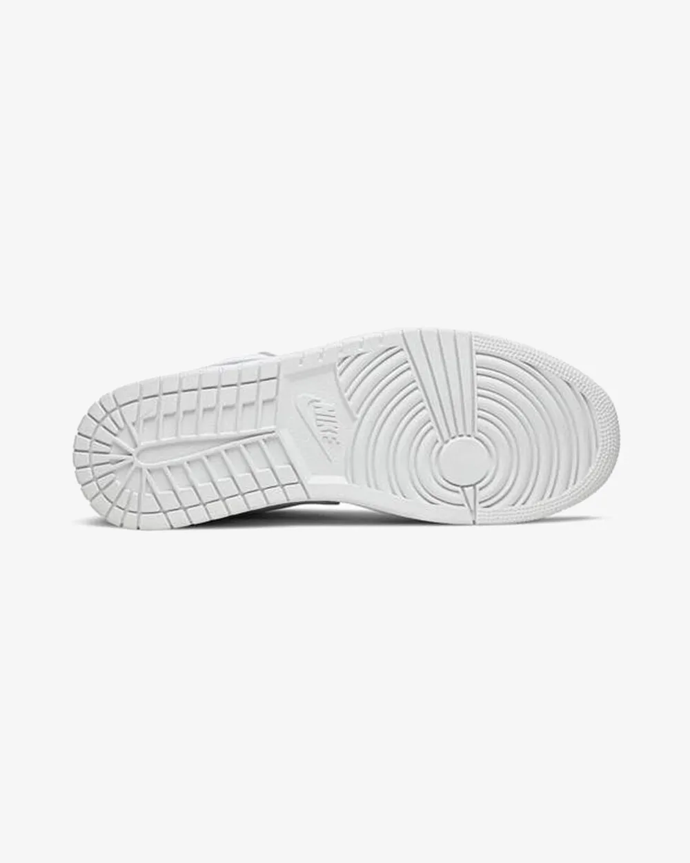 NIKE AIR JORDAN1 LOW PARIS Elegant flair