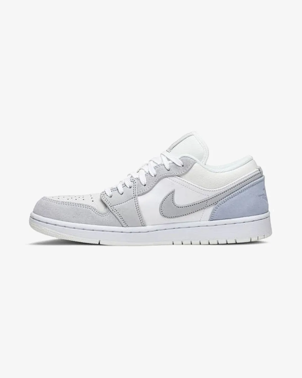 NIKE AIR JORDAN1 LOW PARIS Elegant flair