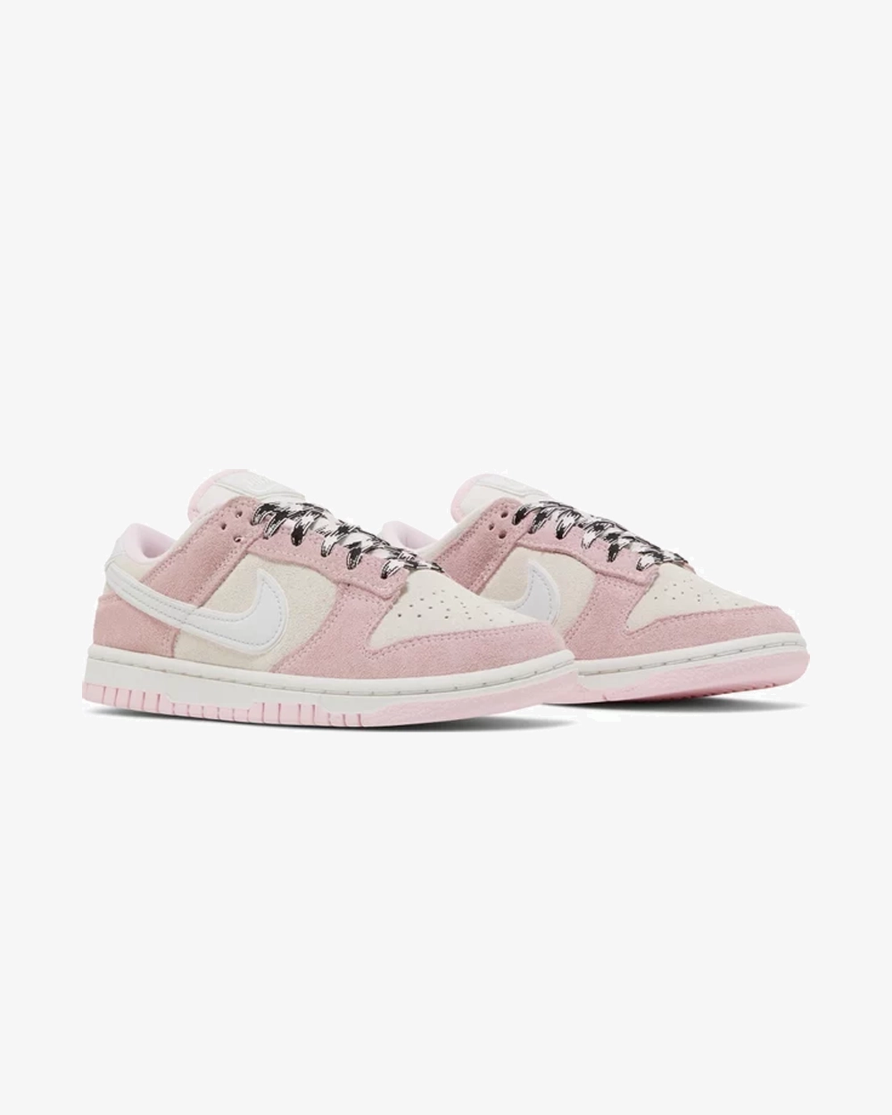 NIKE DUNK LOW LX WMNS PINK FOAM Fashion-forward flexibility