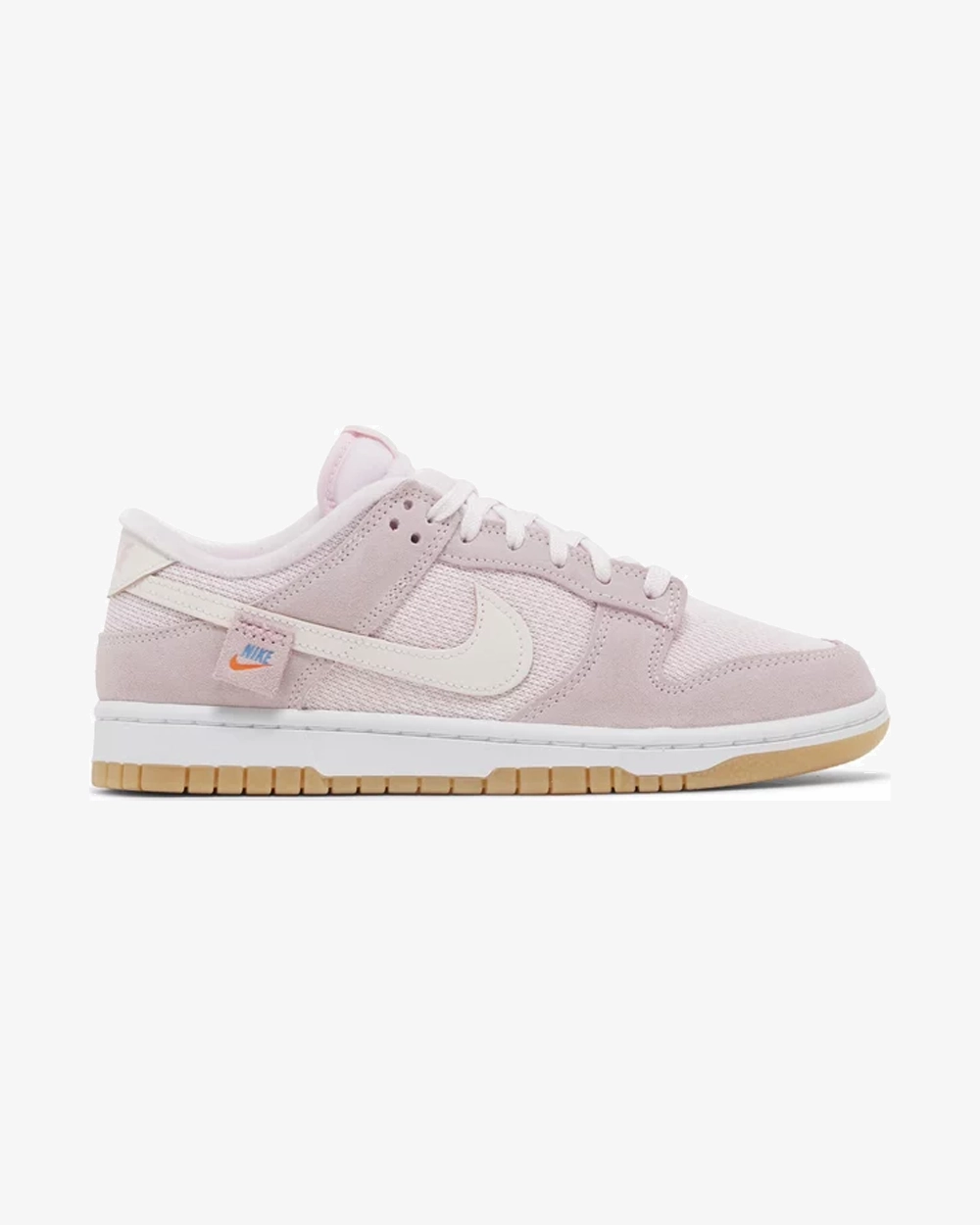 Flexible Sole NIKE DUNK LOW PINK TEDDY BEAR WMNS