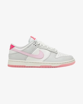 NIKE DUNK LOW WMNS 520 PACK PINK Youth Style Premium Technology