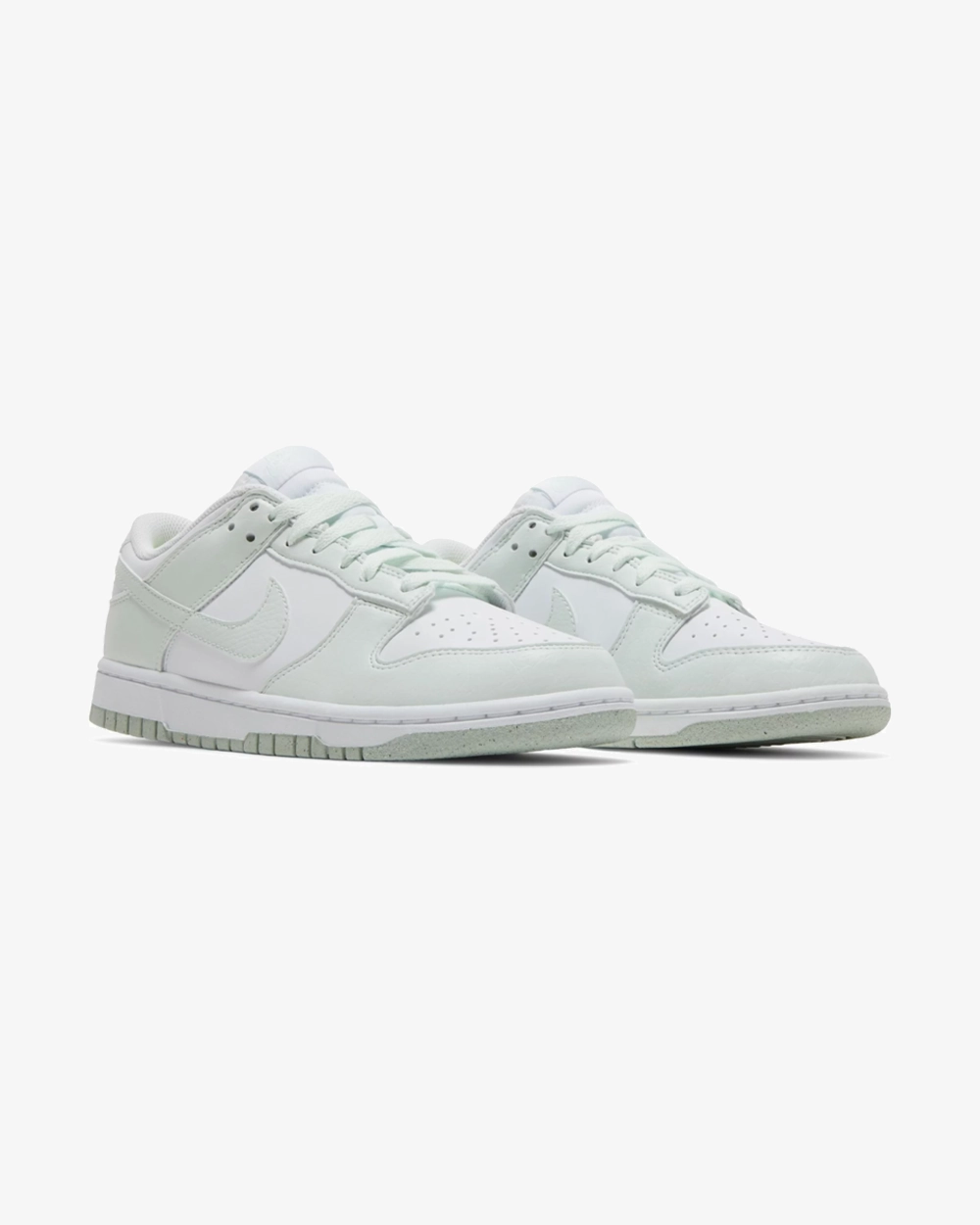 NIKE DUNK LOW WMNS NEXT NATURE MINT Ultra-soft performance