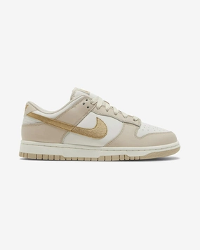 Go Fast Fashion Staple NIKE DUNK LOW WMNS PHANTOM METALLIC GOLD SWOOSH