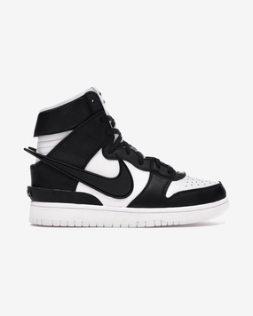 NIKE X AMBUSH DUNK HIGH BLACK / WHITE Stylish Stripes