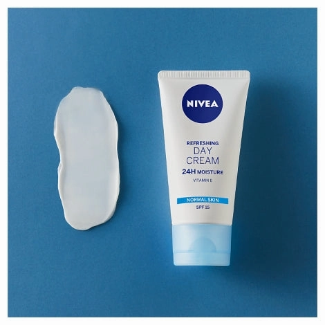 Nivea Daily Essentials Light Moisturising Day Cream 50ml