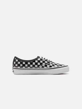 Planet Step Party Go OTW Authentic 44 Vibram "Black/White"