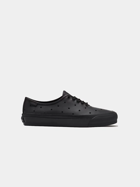 OTW Authentic One Piece Vibram "Leather Star Black" Urban Pace City Stride