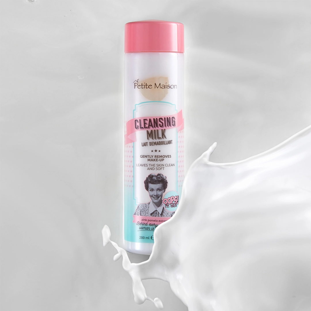 Petite Maison Cleansing Milk Gently Removes Make-up 200ml