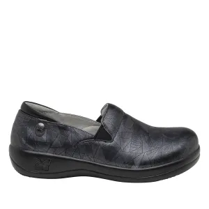 Planters Women's Keli Sketchy Polyester Blend