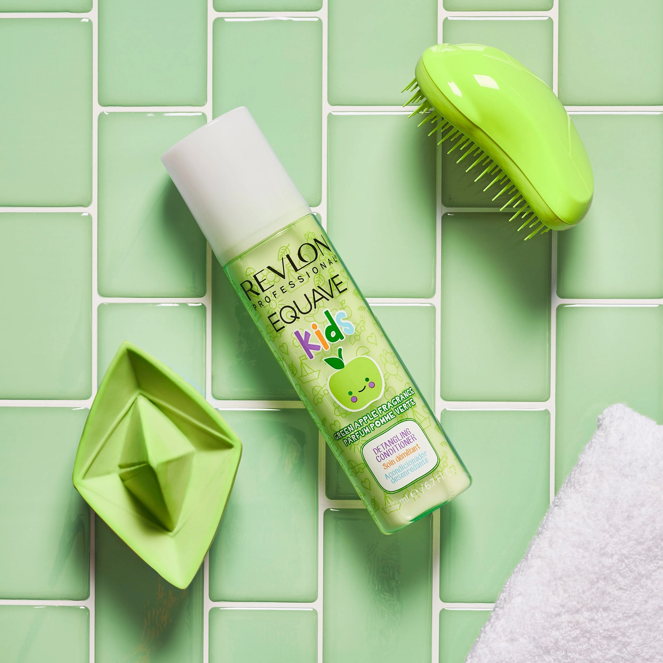 REVLON PROFESSIONAL EQUAVE KIDS?Green Apple Fragrance Leave In Detangling Conditioner
