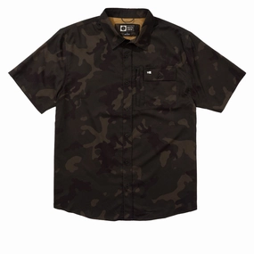 Salty Crew Flagship UV Button Up Shirt - Dark Camo Retro Fashion Comfortable Essentials