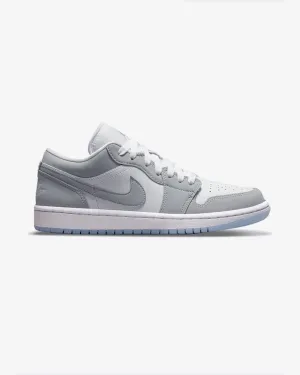Layered Chic NIKE AIR JORDAN1 LOW WMNS WOLF GREY 2023