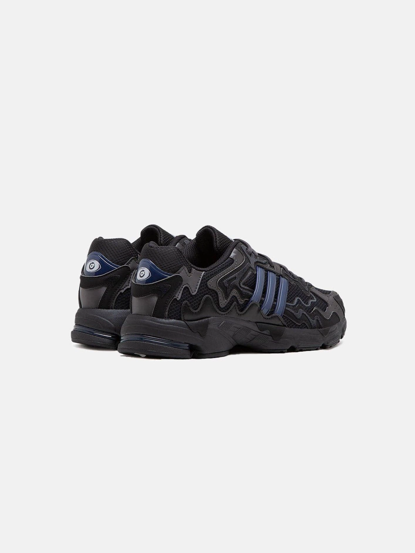 Smooth Motion Bad Bunny x adidas Response CL "Black"