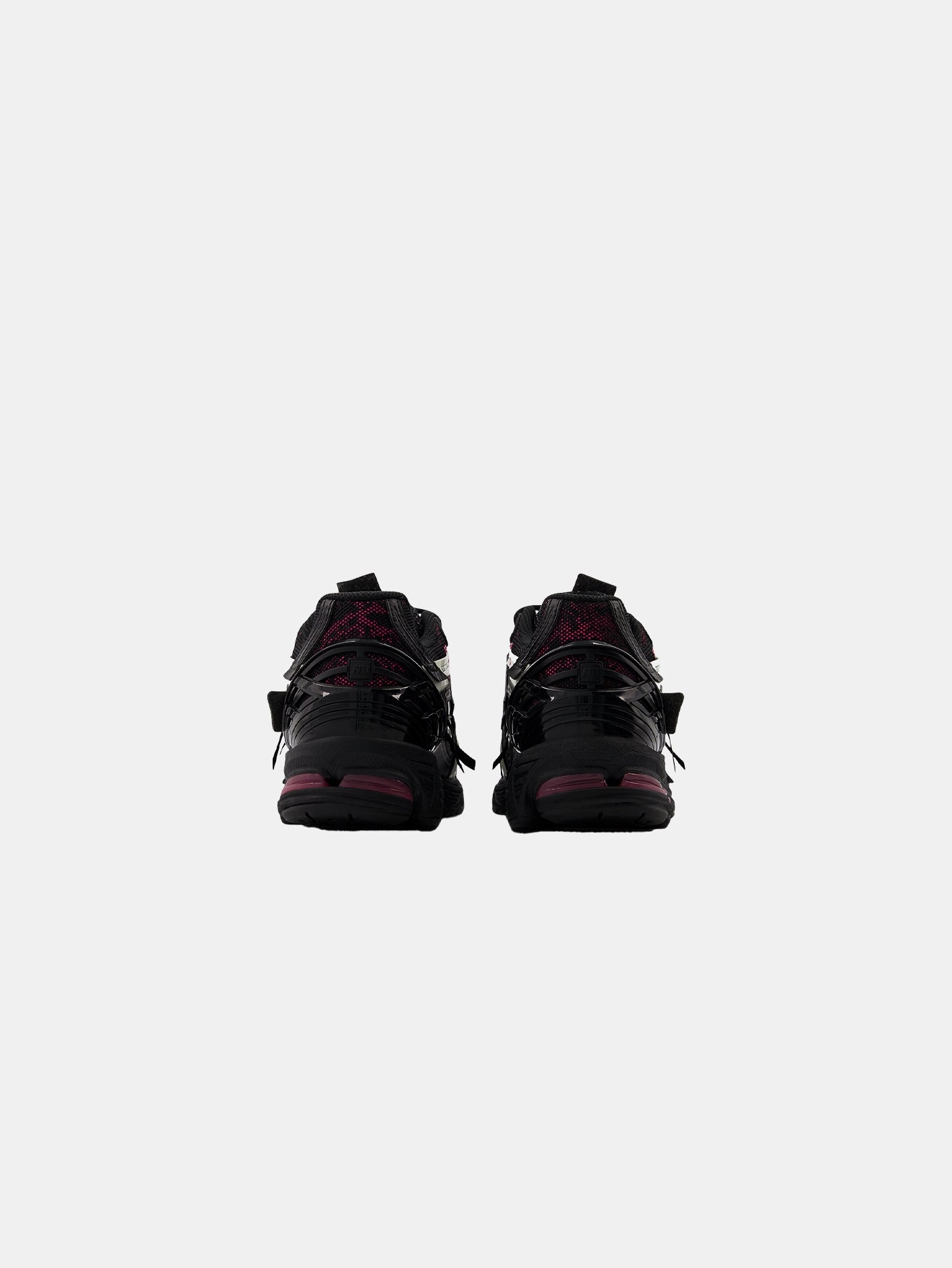 Soft Glide Move 1906A "Black Dragon Berry"